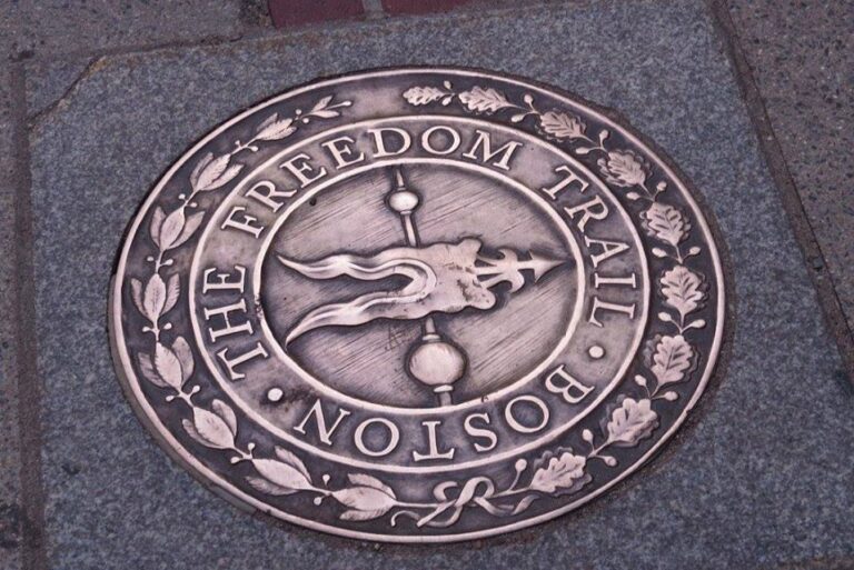 Boston Freedom Trail Self Guided Tour With Kids In Tow (16 Stops)